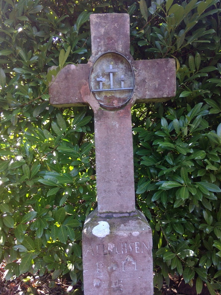 52- Croix de Langenthal tombe du XVIe siècle d'un suédois.JPG
